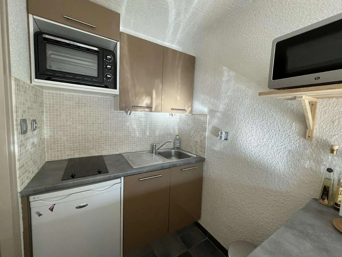 Charmant Studio Renove A Chantemerle Avec Jardin, Parking Et Wifi, Ideal Pour 4 Personnes - Fr-1-330E-111 Champcella 0*,